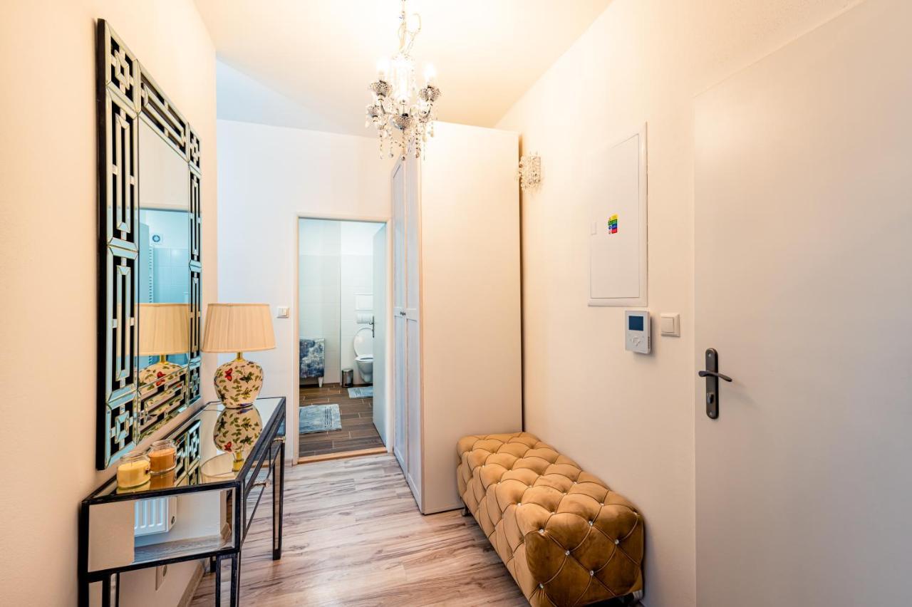 Apartman Sabina Liptovský Mikuláš Exteriör bild